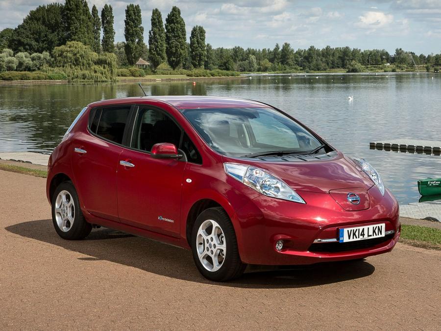  Nissan Leaf 2013 года  (UK) (фото 9 из 29)